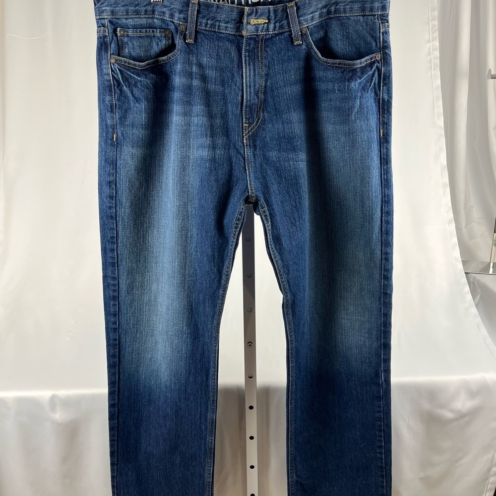 Men’s Nautica Relaxed Fit Stretch Denim Medium Blue Wash 38” x 32” RN# 67835 - Picture 2 of 15